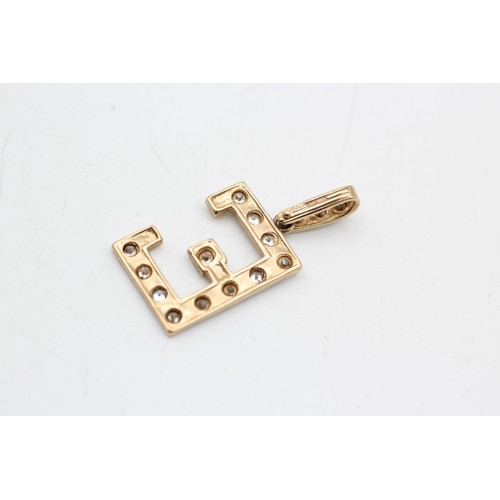 120 - 9ct gold clear gemstone set large 