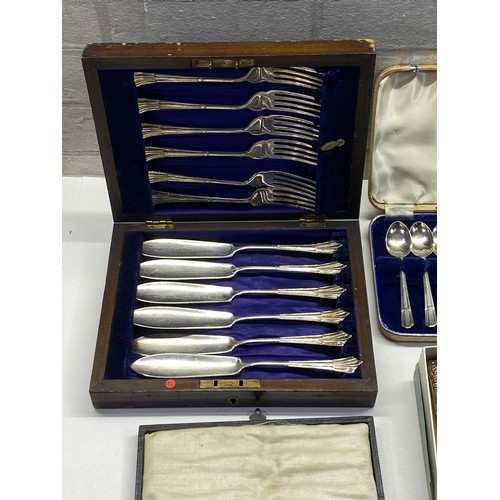 204 - 5 Sets of Vintage Boxed SILVER PLATE Cutlery Inc. Mother of Pearl, Teaspoons Etc