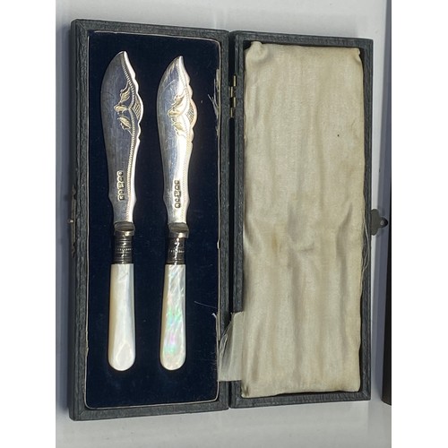 204 - 5 Sets of Vintage Boxed SILVER PLATE Cutlery Inc. Mother of Pearl, Teaspoons Etc