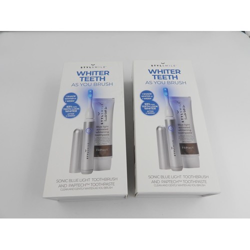 2x STYL SMILE BLUE LIGHT ACCELERATED TEETH WHITENING TOOTHBRUSH KIT