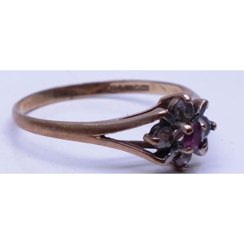 363 - 9CT GOLD RING SIZE O, 1.2g