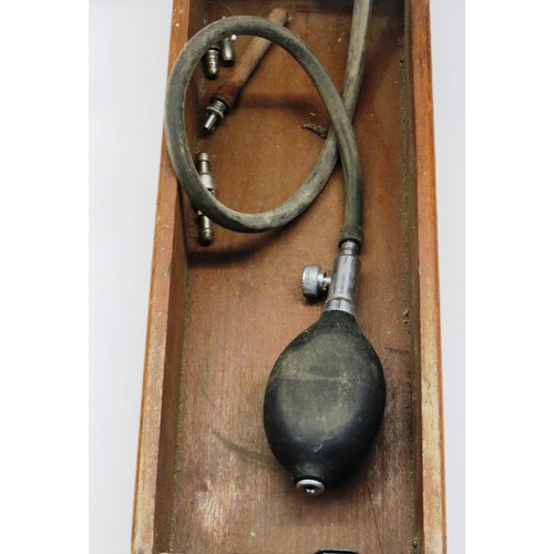 394 - VINTAGE SPHYGMOMMANOMETER BY BRITOMETER NUMBER 1258.
