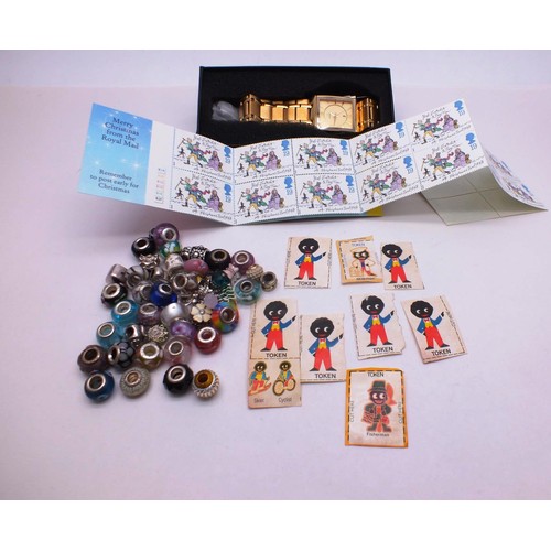 173 - MIXED LOT OF COLLECTABLES INCLUDING BOXED WWOOR WATCH, ROBERTSONS TOKENS, ROYAL MAIL 2ND CLASS CHRIS... 