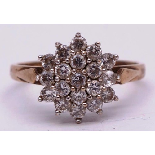 211 - 9CT GOLD CLUSTER RING WITH CLEAR STONES SIZE P. 2g