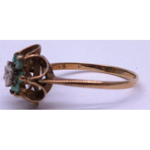 252 - 9ct GOLD DIAMOND & EMERALD RING SIZE S. 2g