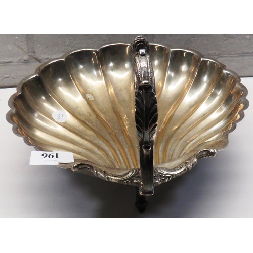 196 - WALKER & HALL SILVER PLATE SCALLOP SHELL SERVING DISH