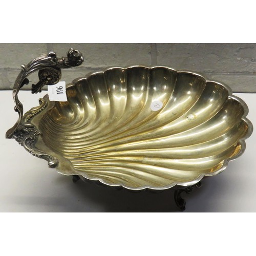 196 - WALKER & HALL SILVER PLATE SCALLOP SHELL SERVING DISH