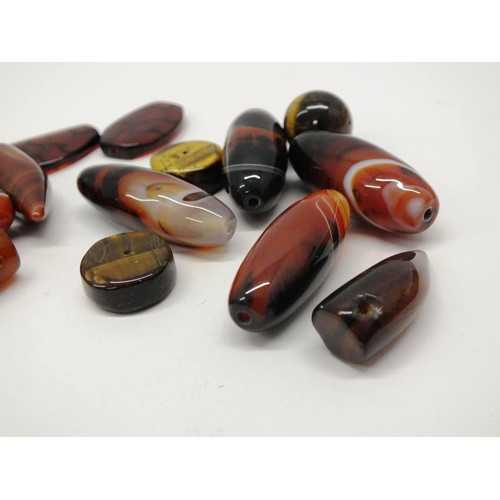 330 - 16 LARGE GEMSTONE BEADS, AGATE, TIGER EYE & BANDED CARNELIAN