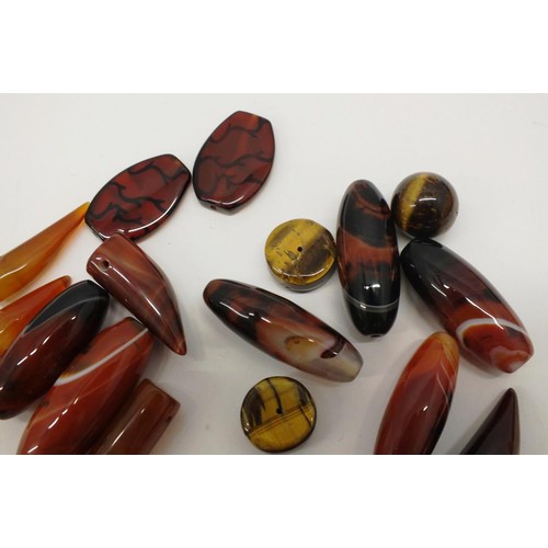 330 - 16 LARGE GEMSTONE BEADS, AGATE, TIGER EYE & BANDED CARNELIAN