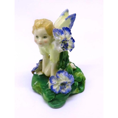 514 - VINTAGE COLLECTABLES INCLUDES ROYAL DOULTON YUM YUM, ROYAL DOULTON FAIRY, CARVED JADE ON STAND