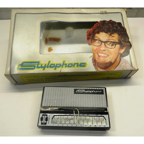 523 - VINTAGE STYLOPHONE WORKING IN ORIGINAL BOX