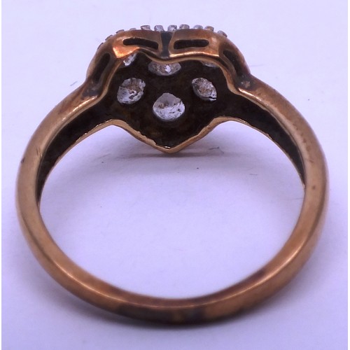 407 - 9 CARAT GOLD AND CZ HEART SHAPED LADIES RING- SIZE J- 1.74G