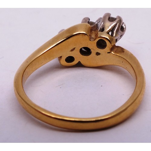 415 - 18 CARAT TRIPLE DIAMOND GOLD RING- 3.47G