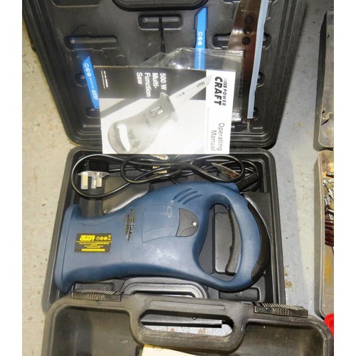 530 - BOX OF TOOLS & THREE POWER TOOLS