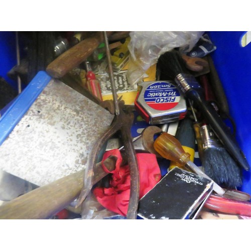 533 - GOOD BOX LOT OF OLD TOOLS