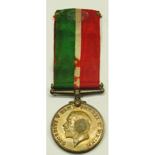 579 - MERCANTILE WW1 MARINE MEDAL