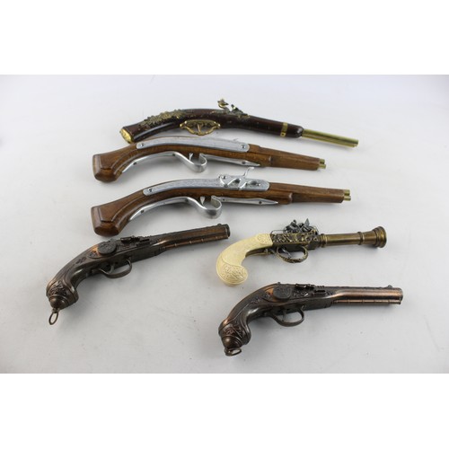 70 - 6 x Assorted Vintage Decorative Guns / Wall Hangers with Brass Detail, Wooden Etc