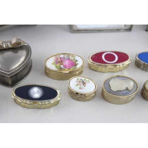 130 - 16 x Assorted Vintage TRINKET BOXES Inc Silver Plate, Enamel, Heart Etc