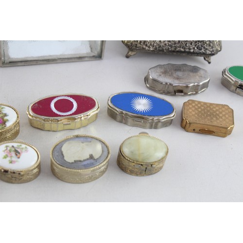 130 - 16 x Assorted Vintage TRINKET BOXES Inc Silver Plate, Enamel, Heart Etc