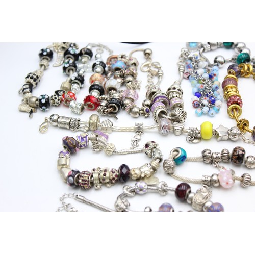 141 - 20 x Retro Fashion JEWELLERY inc. Silver Tone, Glass, Rhinestones, Enamel, Heart