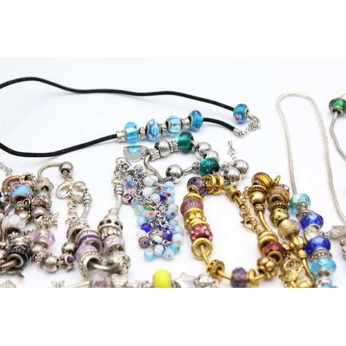 141 - 20 x Retro Fashion JEWELLERY inc. Silver Tone, Glass, Rhinestones, Enamel, Heart