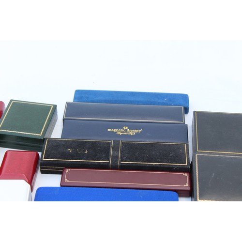 146 - 30 x Assorted JEWELRY BOXES inc. Gold Tone Detail, Necklace, Bracelet