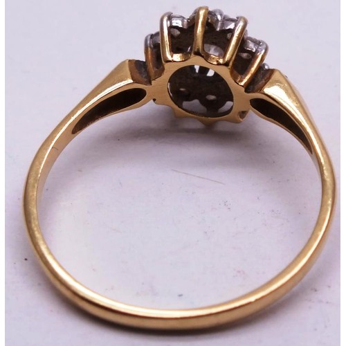 432 - 18CT GOLD AND CZ RING - SIZE O- 2.4G