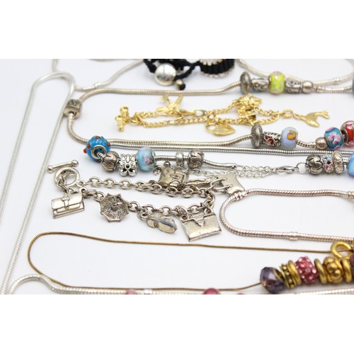 115 - 25 x Contemporary Fashion Charm Bracelets inc. Glass, Enamel