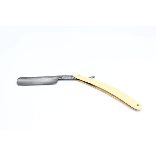 121 - 9 x Antique / Vintage Gents Grooming RAZORS Inc Antique, Vintage, Cut-Throat