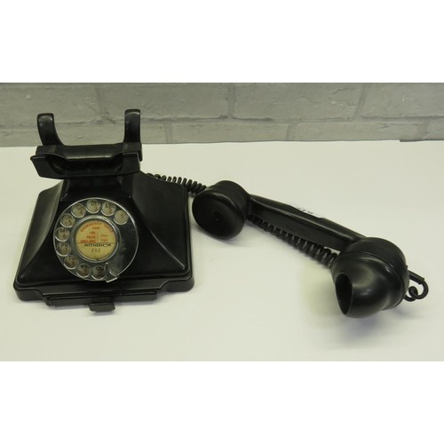 419 - VINTAGE BLACK TELEPHONE