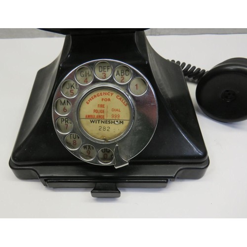 419 - VINTAGE BLACK TELEPHONE