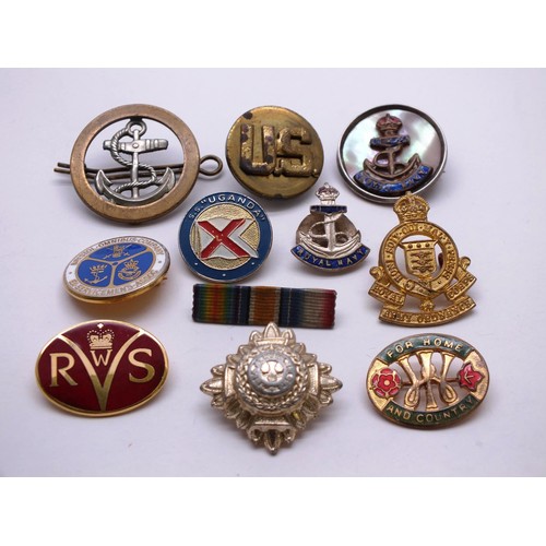 247 - HOME FRONT MILITARY ROYAL NAVY SWEETHEART BADGES