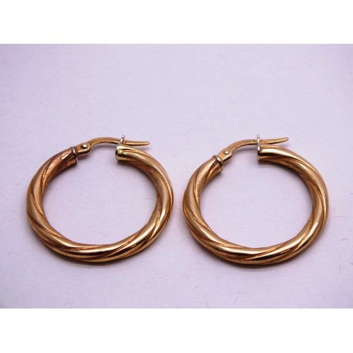 271 - 18ct GOLD HOOP EARRINGS 2.7g