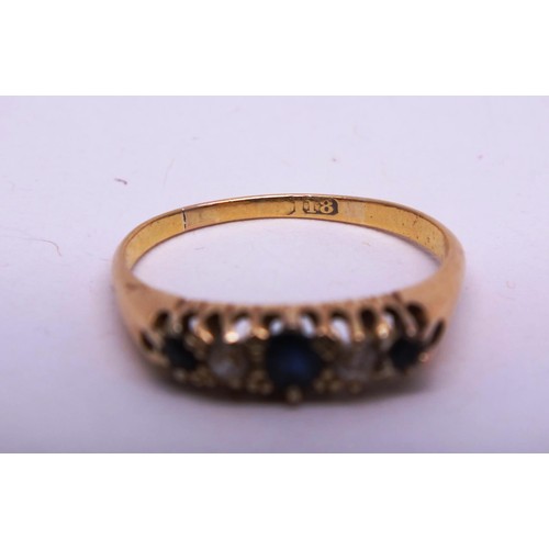 275 - 18CT GOLD DIAMONDS AND SAPPHIRES RING SIZE O- WEIGHT 2.78g