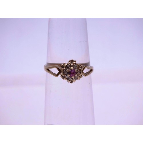 327 - 9CT GOLD RUBIES AND DIAMONDS CLUSTER RING SIZE P, 2g