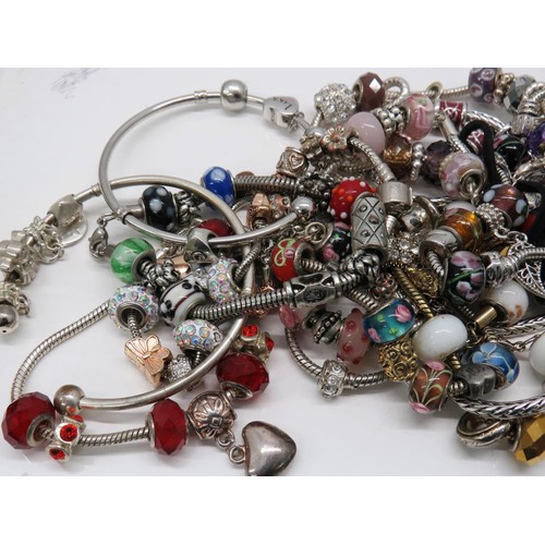 510 - JOBLOT OF COSTUME CHARM BRACELETS