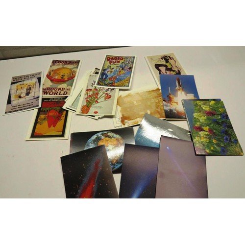 463 - COLLECTION OF ASSORTED POSTCARDS AND PHOTOS - 129 ITEMS