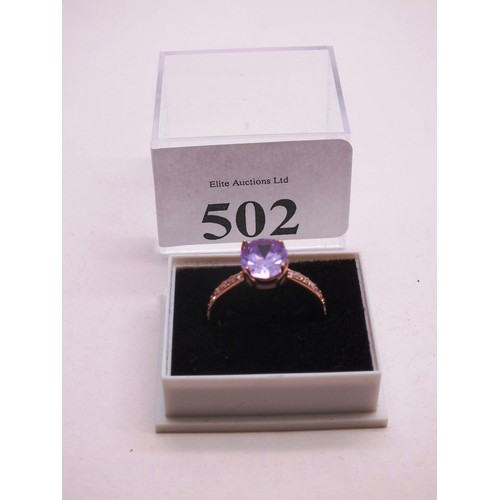 502 - 925 SILVER GILT PINK AND CLEAR GEMSTONE RING SIZE N