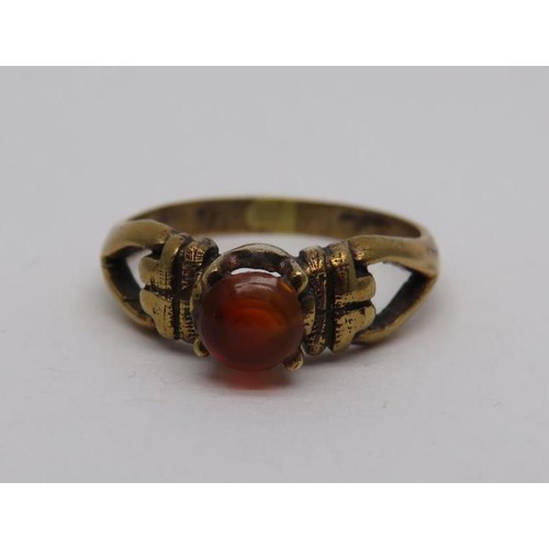 439 - ANTIQUE BRASS RING SET WITH AMBER SIZE O