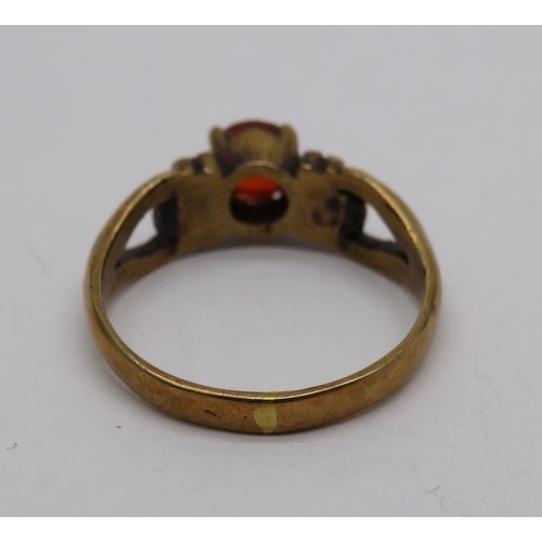 439 - ANTIQUE BRASS RING SET WITH AMBER SIZE O