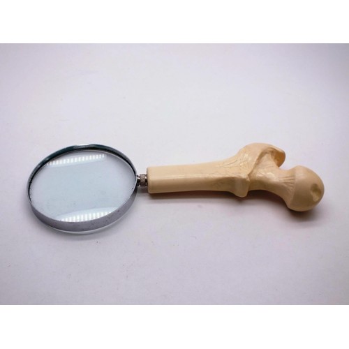 373 - BONE (HIP BONE) HANDLE MAGNIFYING GLASS