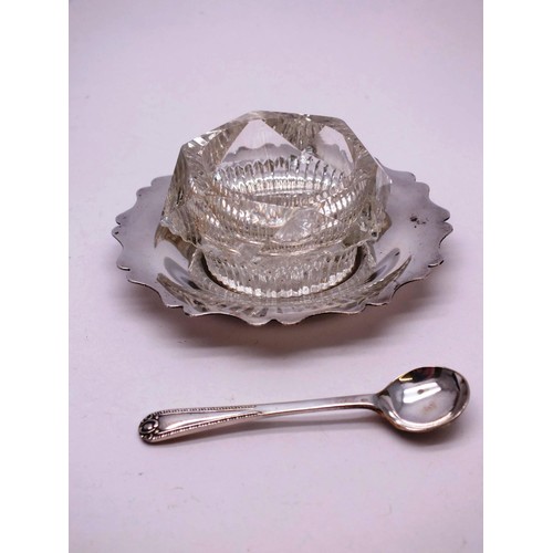 376 - SILVER PLATE SAUCE POT AND SPOONS