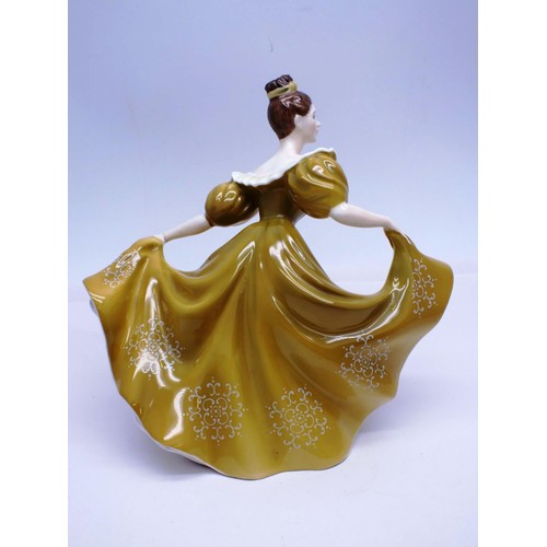 391 - DOULTON FIGURE - LYNNE