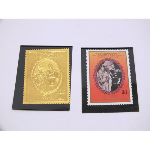 233 - OFFICIAL COMMONWEALTH 22CT GOLD STAMPS OPENING OF PARLIMENT AND THE QUEENS CHRISTMAS