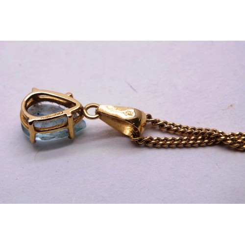 239 - 18CT GOLD NECKLACE WITH AQUAMARINE 5.2G