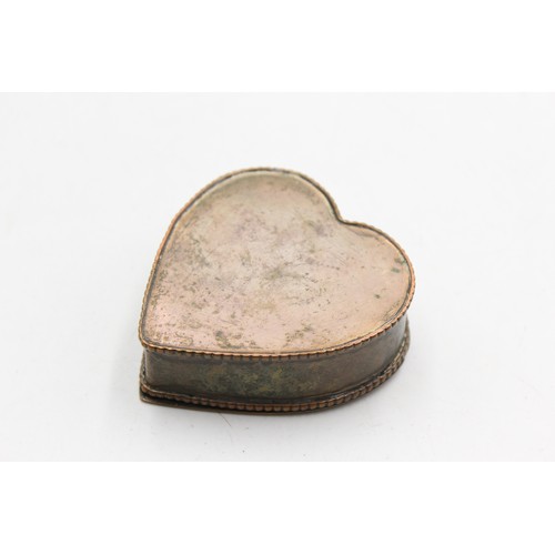 15 - Antique TOBACCIANA Heart Shaped Base-Metal Snuff Box with Georgius Coin (90g)