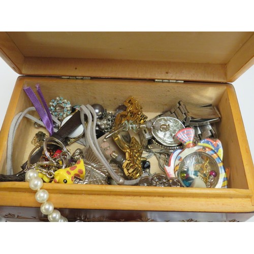 167 - JEWELLERY BOX AND CONTENTS PLUS SMART WATCH