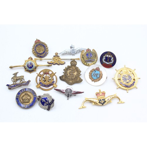 51 - 15 x Assorted Vintage MILITARY Lapel & Sweetheart Badges Inc RAF, Submarines