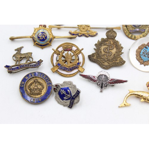 51 - 15 x Assorted Vintage MILITARY Lapel & Sweetheart Badges Inc RAF, Submarines