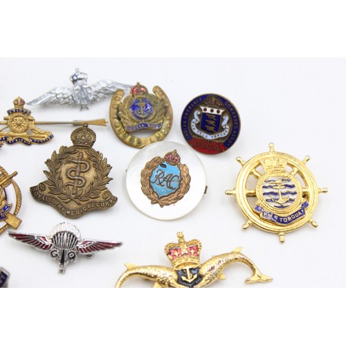 51 - 15 x Assorted Vintage MILITARY Lapel & Sweetheart Badges Inc RAF, Submarines